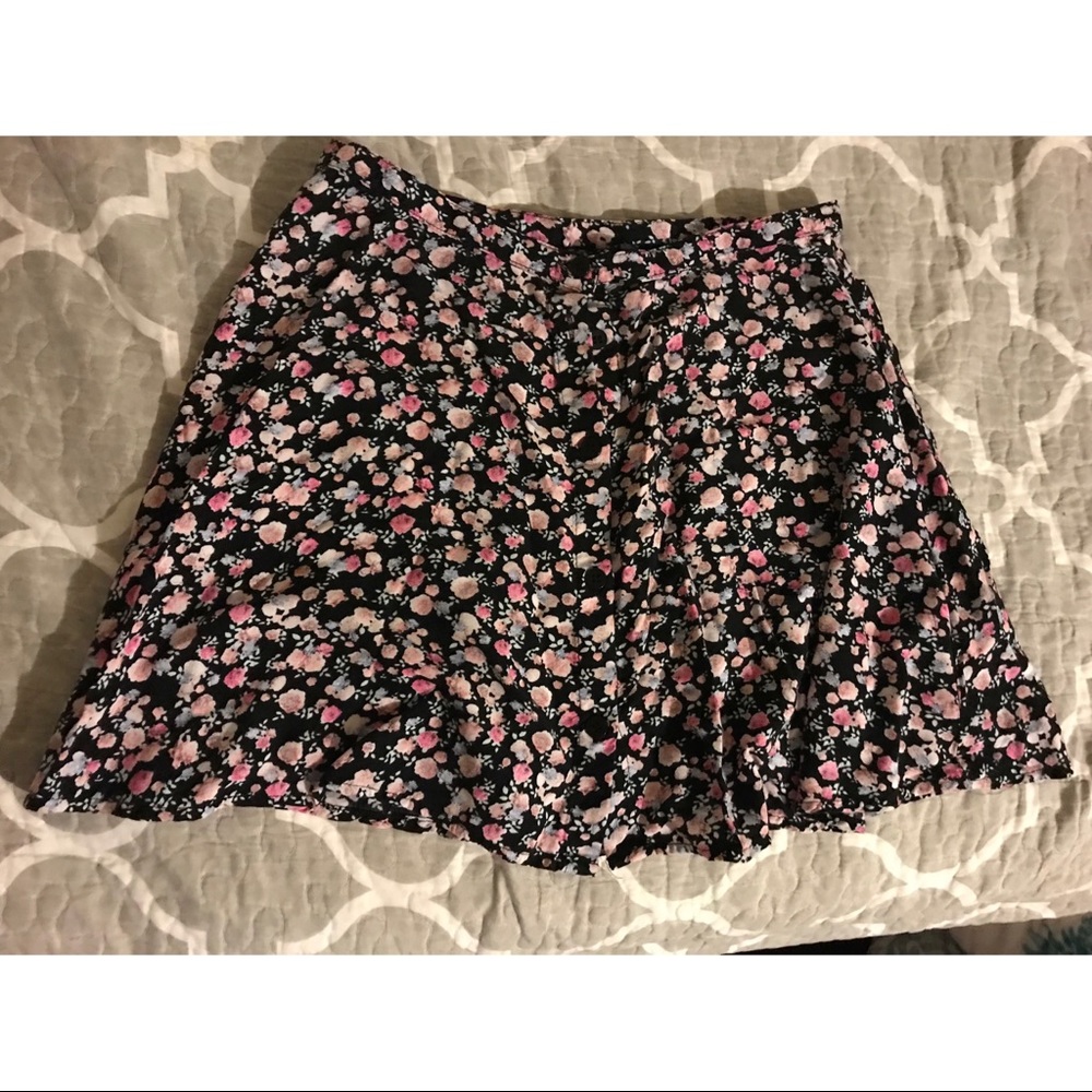 H&M Divided Skirt